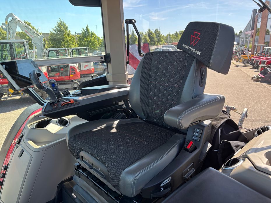 Massey Ferguson 8S.265 Dyna VT Demo pt. 350 timer - Traktorer - Traktorer 4 wd - 8