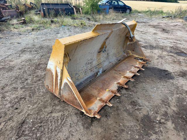 Hydrema 2550mm 4 x 1 Frontskovl