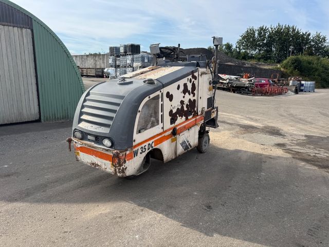 Wirtgen W 35 DC