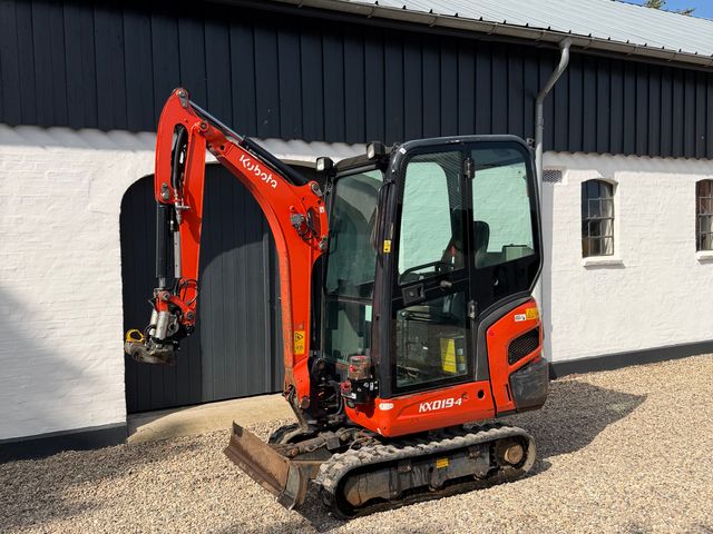 Kubota KX019-4
