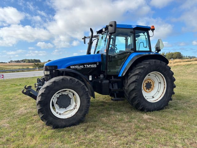 New Holland TM 165 SS