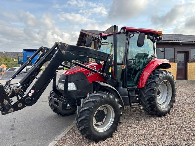 Case IH Farmall 65A
