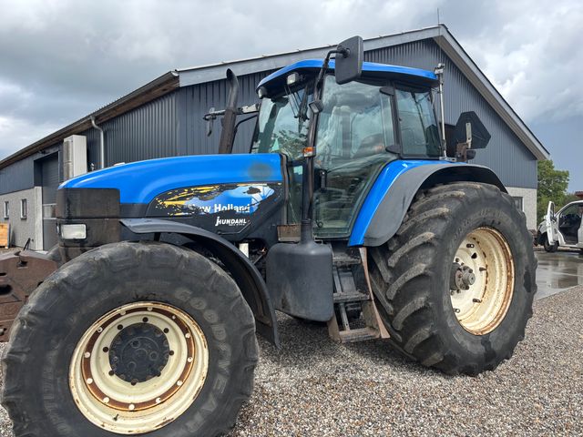 New Holland TM 190