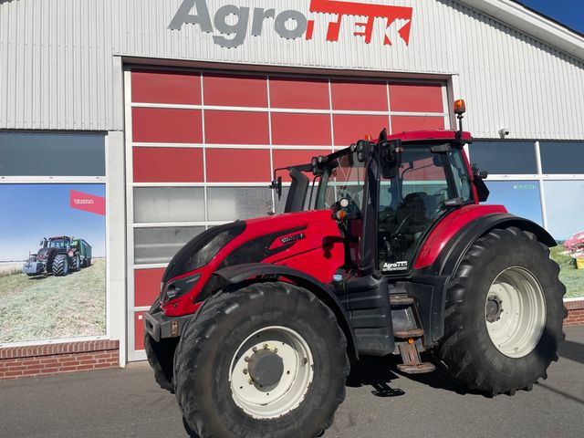 Valtra T214 Direct