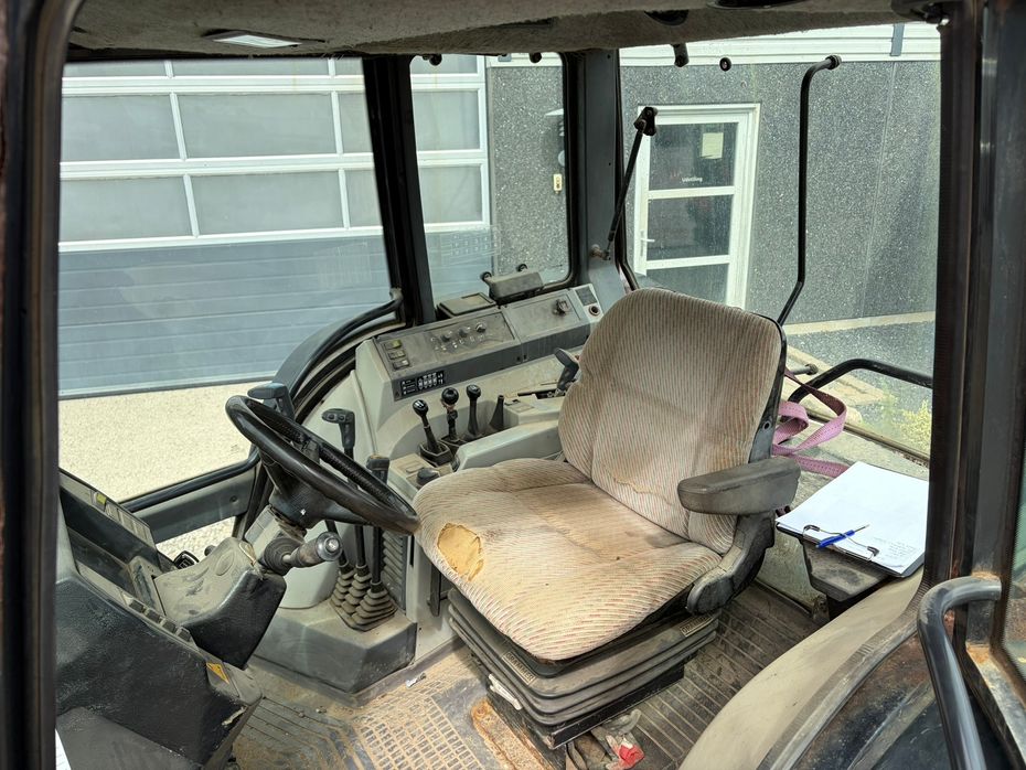 Valmet 8050 Delta Powershift - Traktorer - Traktorer 4 wd - 4