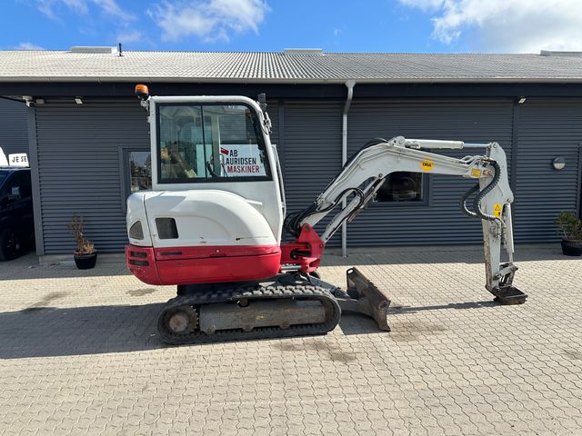 Takeuchi TB230