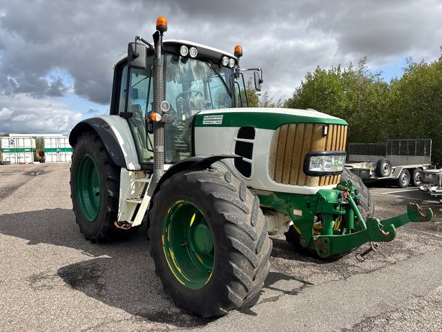 John Deere 6630