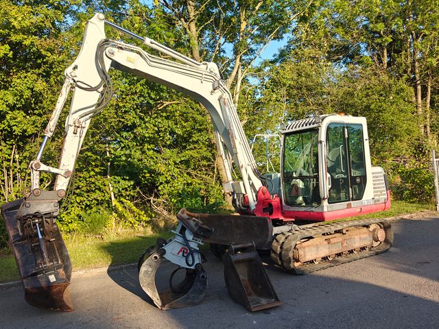 Takeuchi TB175 7,5 tons