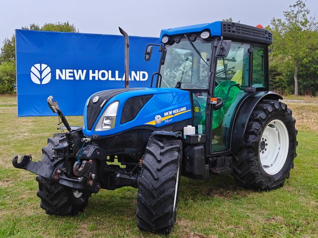 New Holland T4.100 F