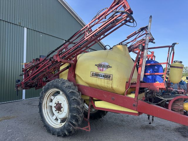 Hardi commander 18 meter, synet indtil 3 måned 2028.