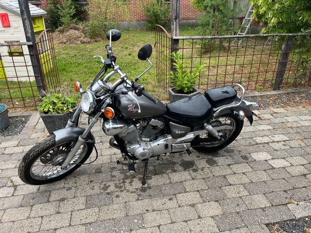 Yamaha 250 Virago