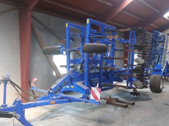 New Holland STC500T
