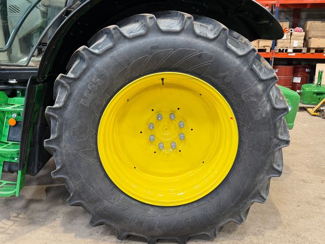 John Deere 