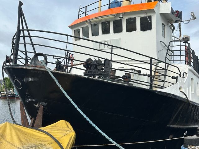 Sejlende husbåd Sejlende Arbejds båd / Gammel Færge