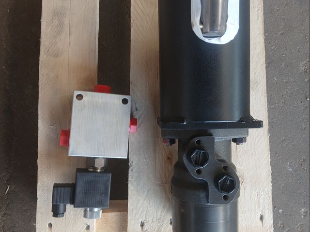 Bredal K105