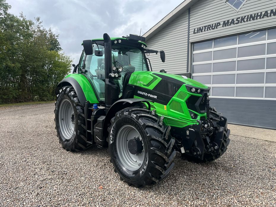Deutz-Fahr Agrotron 6215 TTV Med frontlift - Traktorer - Traktorer 4 wd - 18