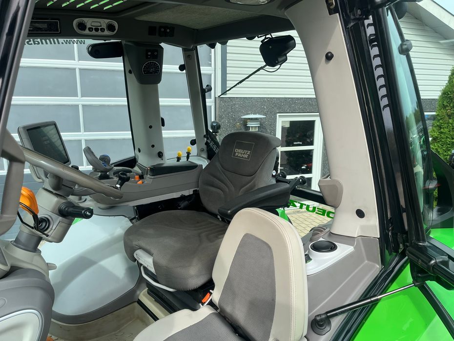 Deutz-Fahr Agrotron 6215 TTV Med frontlift - Traktorer - Traktorer 4 wd - 6