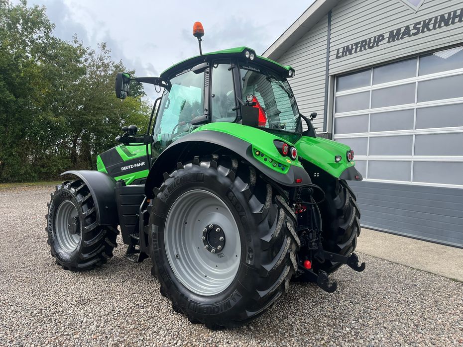 Deutz-Fahr Agrotron 6215 TTV Med frontlift - Traktorer - Traktorer 4 wd - 3
