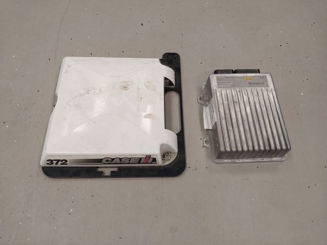 Case IH 372 m. antenne, Nav. 2