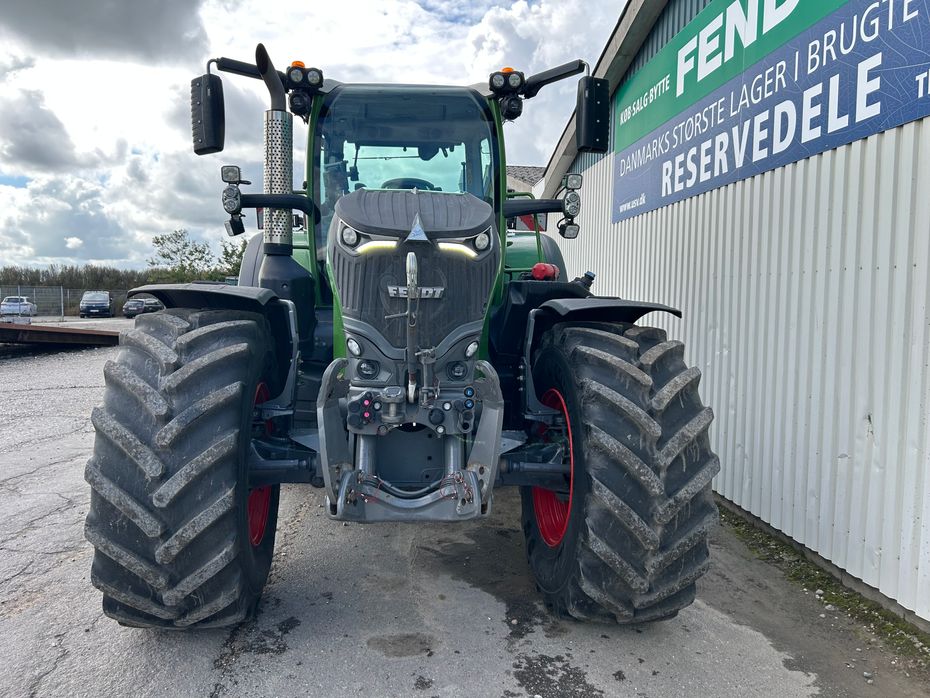 Fendt 728 Vario Gen7 Profi+ Setting2 VarioGrip - Traktorer - Traktorer 4 wd - 6