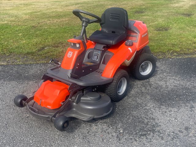 Husqvarna R216T Awd