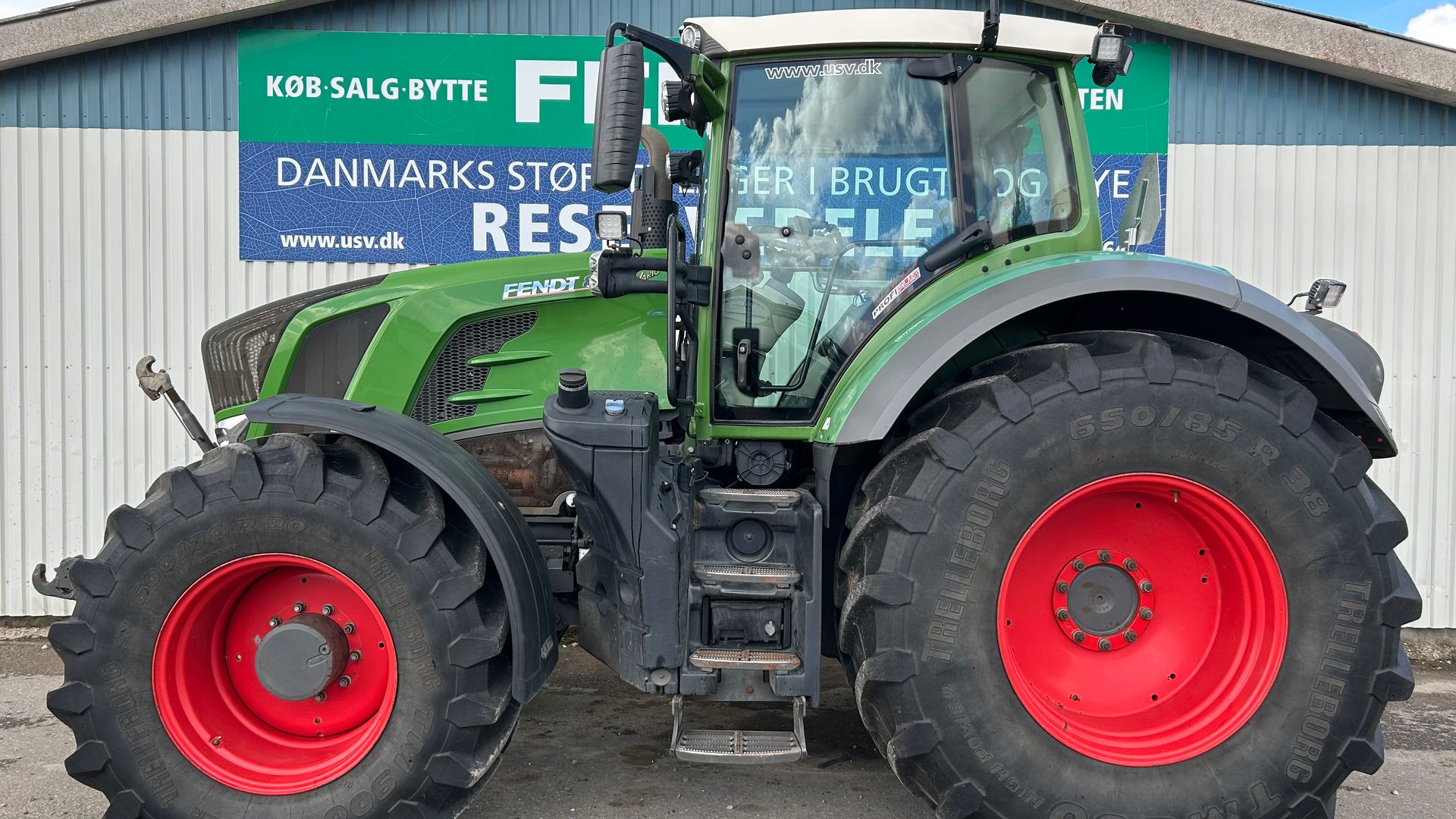 Fendt 828 Vario S4 Profi Plus Med Front PTO