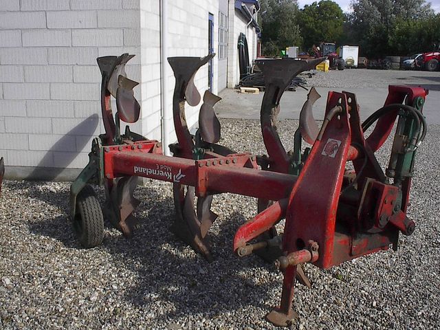 Kverneland Model E