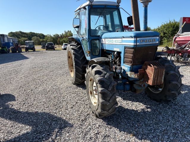 Ford 8200