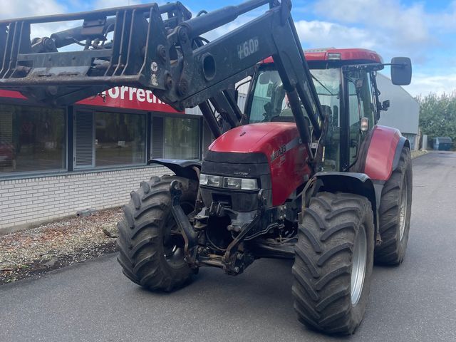 Case IH MXU 135