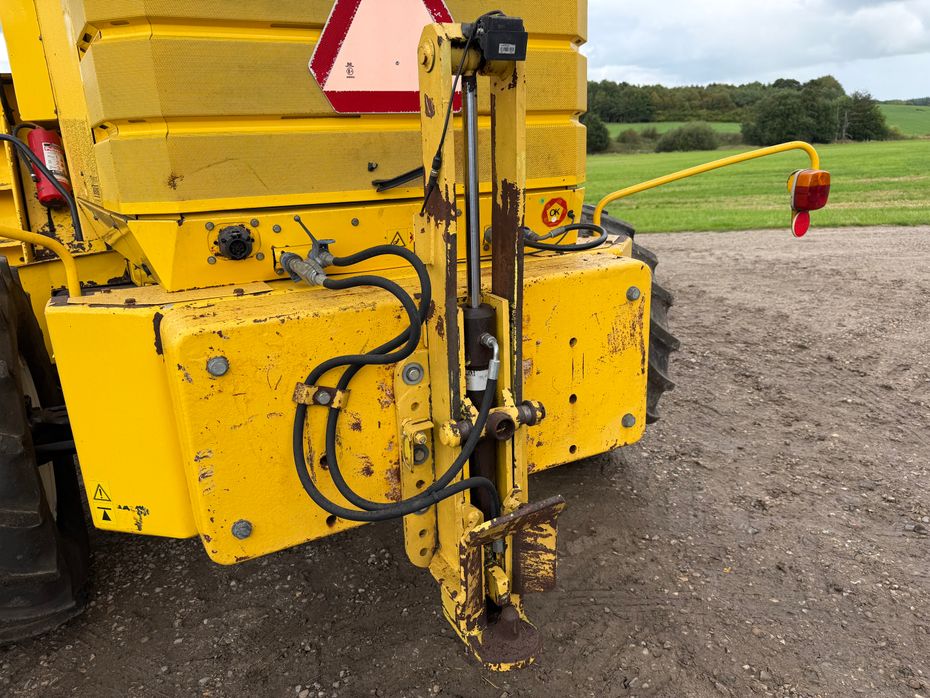 New Holland FX50 - Høstmaskiner - Selvkørende finsnittere - 16