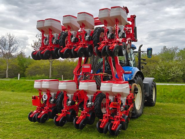 Maschio Gaspardo MANTA ISOTRONIC 12-75 XL