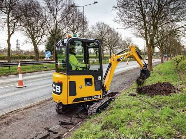 JCB 19C-1 med kabine