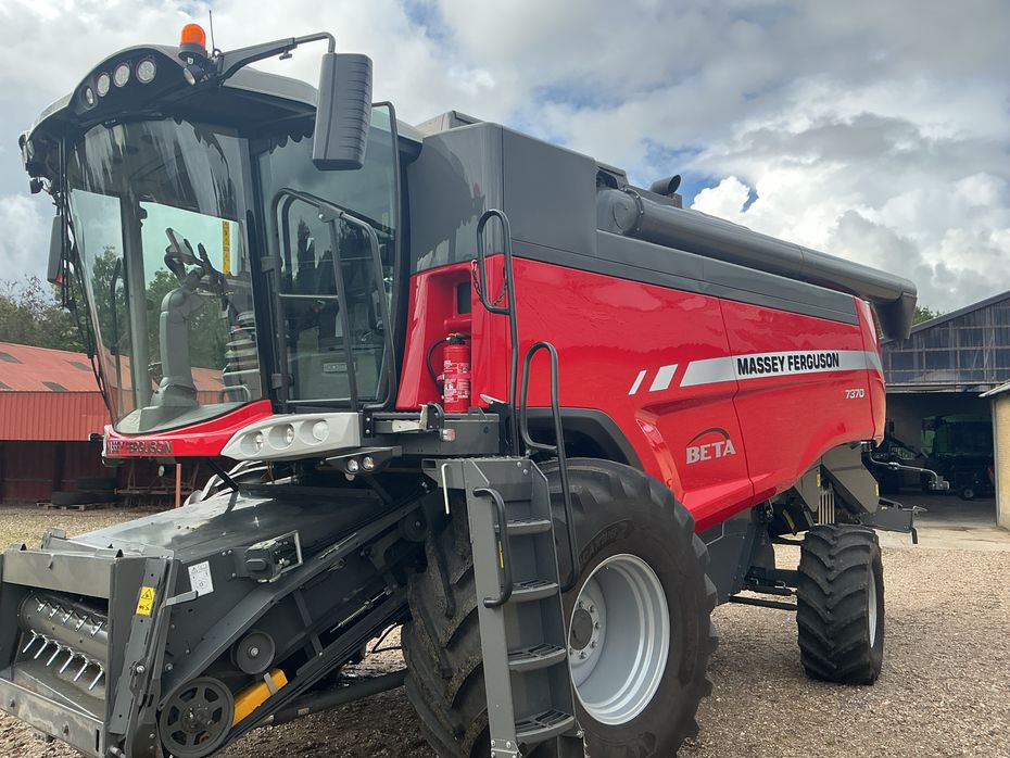 Massey Ferguson 7370 Beta - Høstmaskiner - Mejetærskere - 1