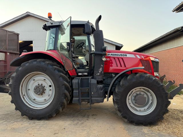 Massey Ferguson 7626
