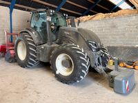 Valtra T235D T235D - Traktorer - Traktorer 4 wd - 1