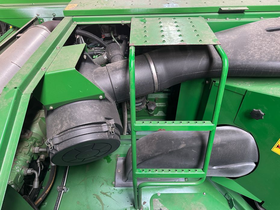 John Deere C670i - AutoTrac Ready C670i - Høstmaskiner - Mejetærskere - 22