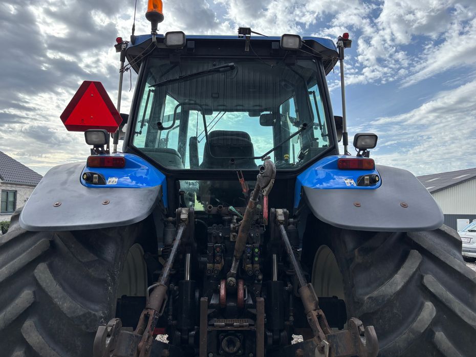 New Holland TM 190 Supersteer - Traktorer - Traktorer 4 wd - 3