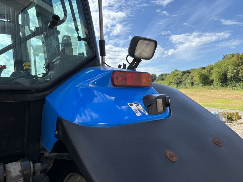 New Holland TM 190 Supersteer - Traktorer - Traktorer 4 wd - 5