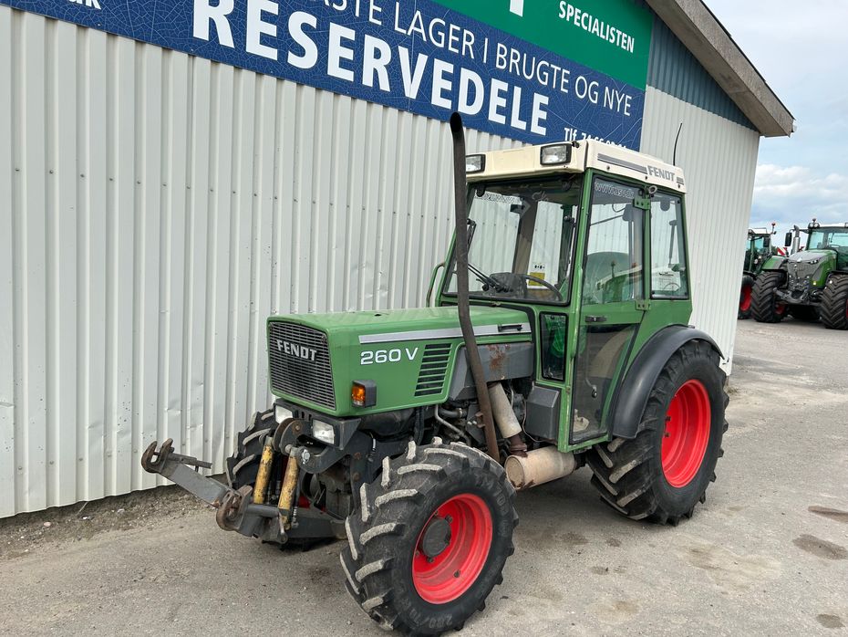 Fendt 260 VA. Velholdt - Traktorer - Traktorer 4 wd - 2