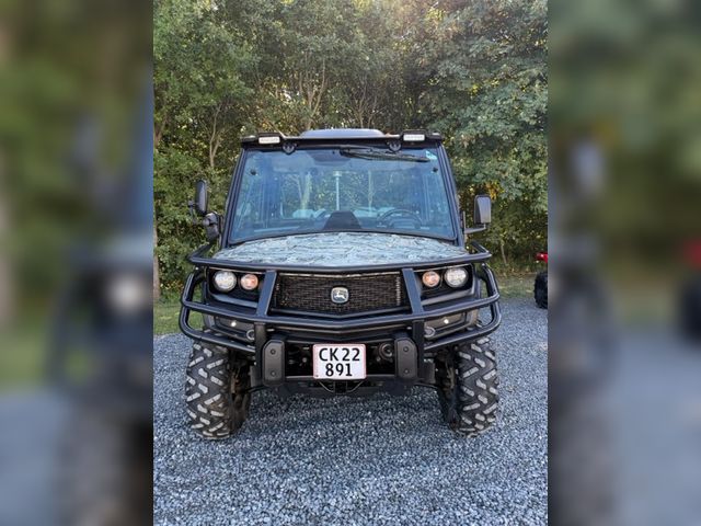 John Deere XUV865M