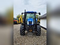 New Holland TS110A / kun 3.500 driftstimer / frontlift og PTO / Electro command - Traktorer - Traktorer 4 wd - 3