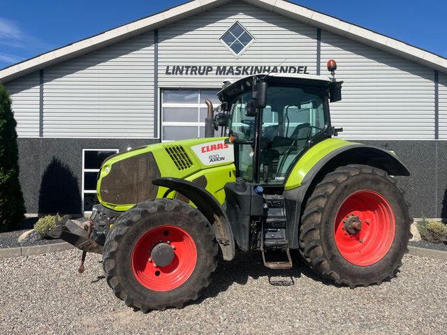 CLAAS Axion 830