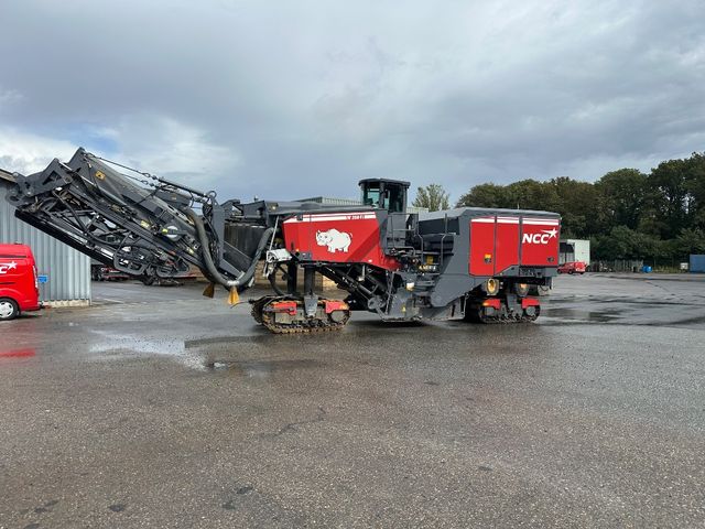 Wirtgen W250 FI