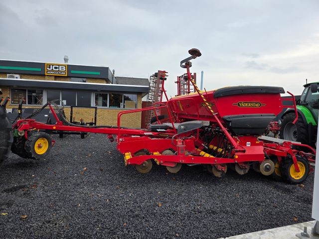 Vaderstad Rapid 400 C
