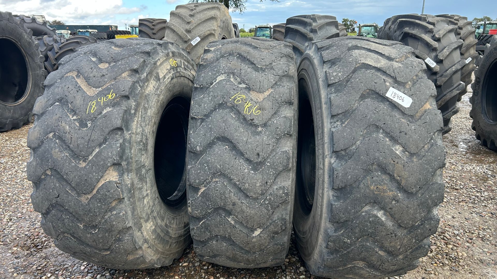 Michelin 23.5R25
