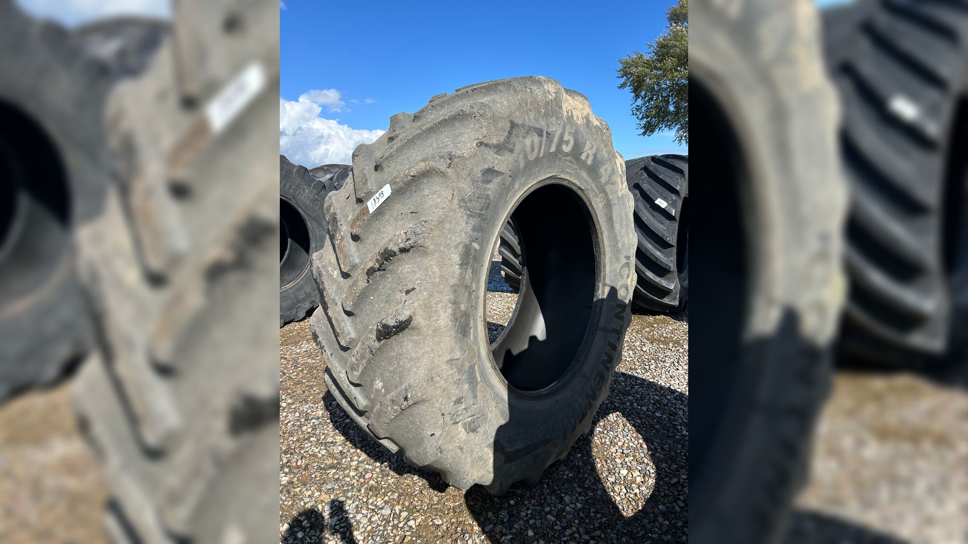 Continental 710/75R42 SVT