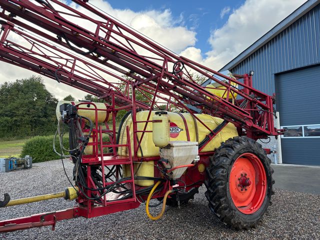 Hardi Commander 2200