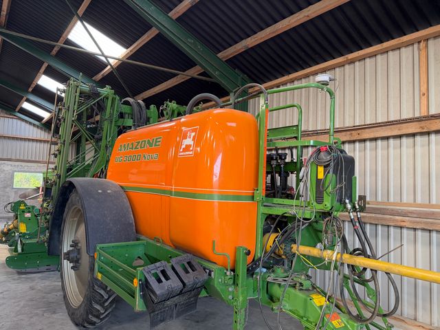Amazone UG 3000 Nova