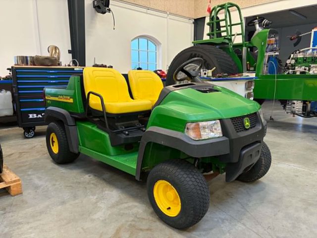 John Deere CS Gator
