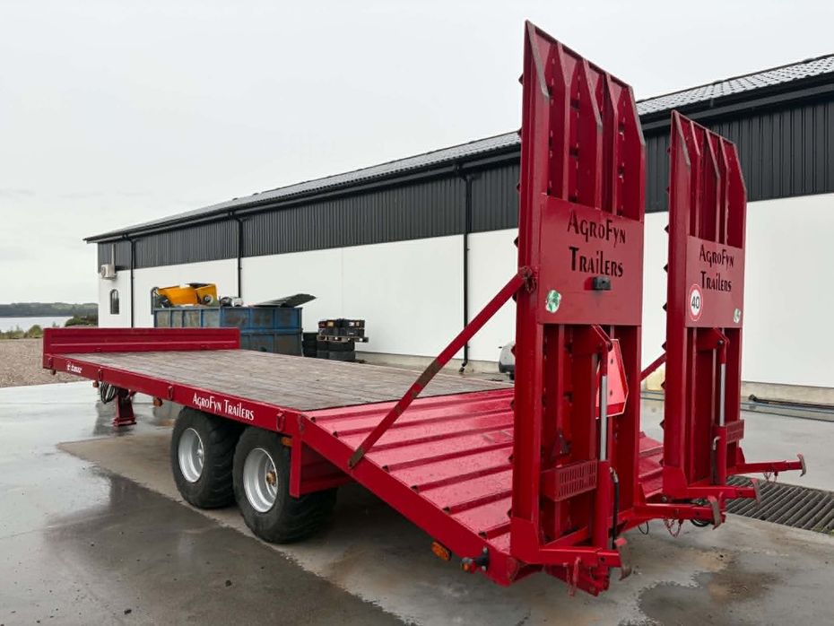 Tinaz Maskintransportvogn - Vogne - Maskintransportvogne - 6
